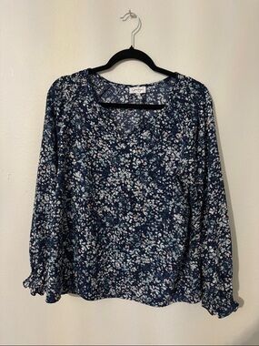 Jessica Simpson Navy Floral V-Neck Long Sleeve Blouse